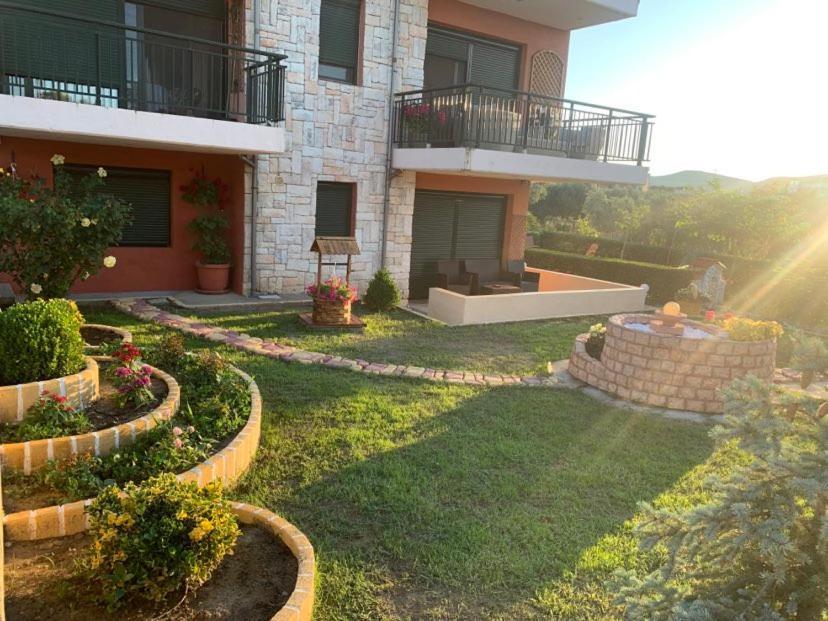Dora'S Garden Villa Alexandrópolis Exterior foto