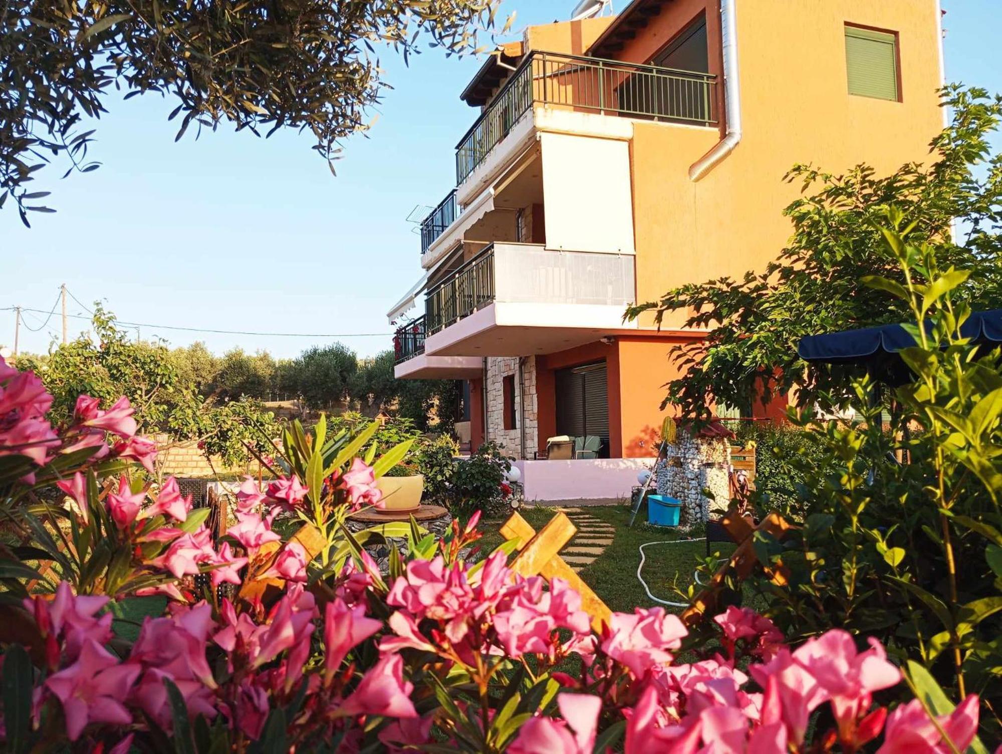 Dora'S Garden Villa Alexandrópolis Exterior foto